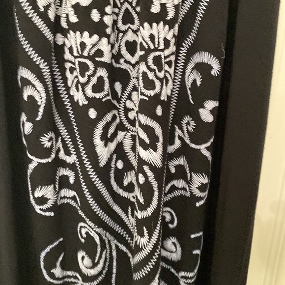 Black maxi dress - Picture 3 of 5